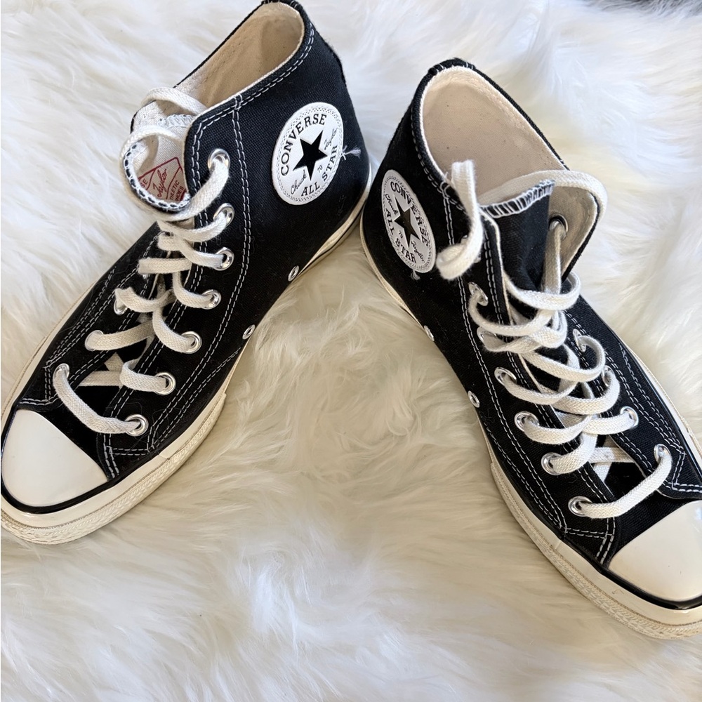 Converse Classic Black and White High-Tops 38